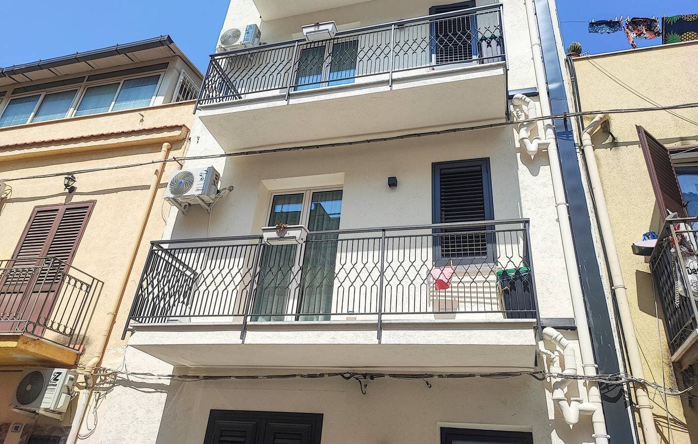 Gemütliches Strandapartment mit WiFi und A/C 1