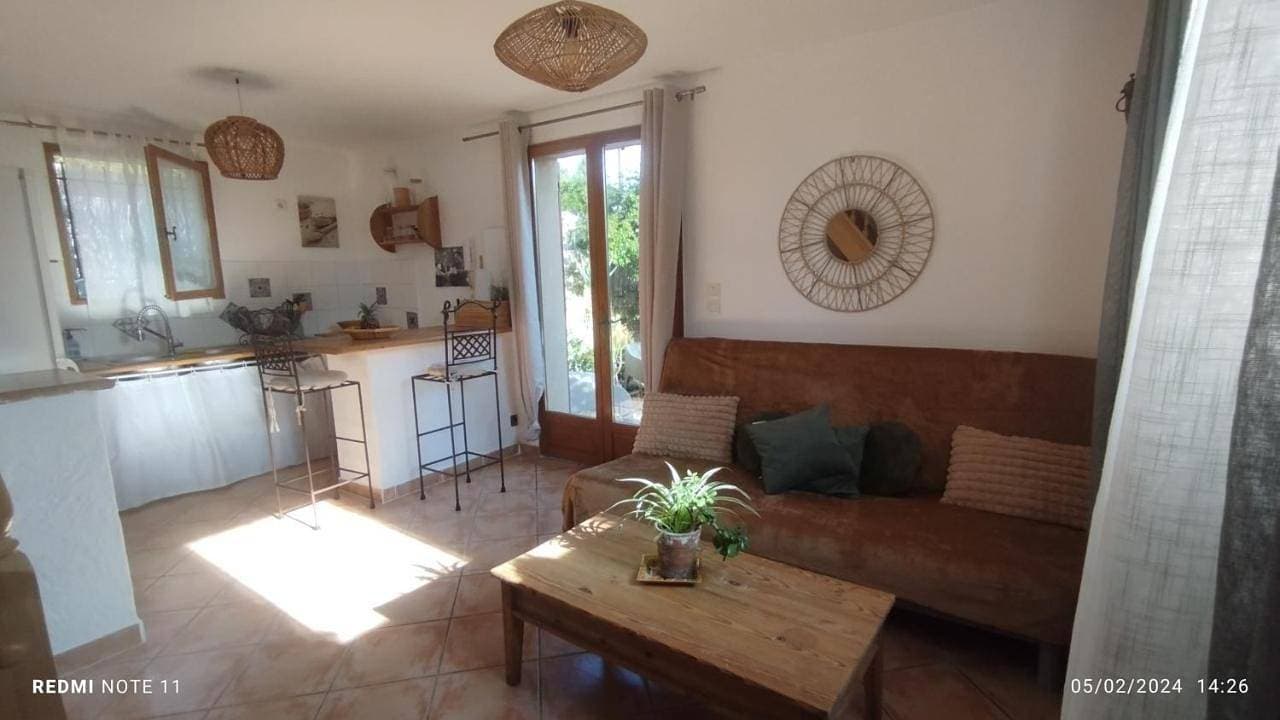 Foto 4 von 7: One-Bedroom Apartment