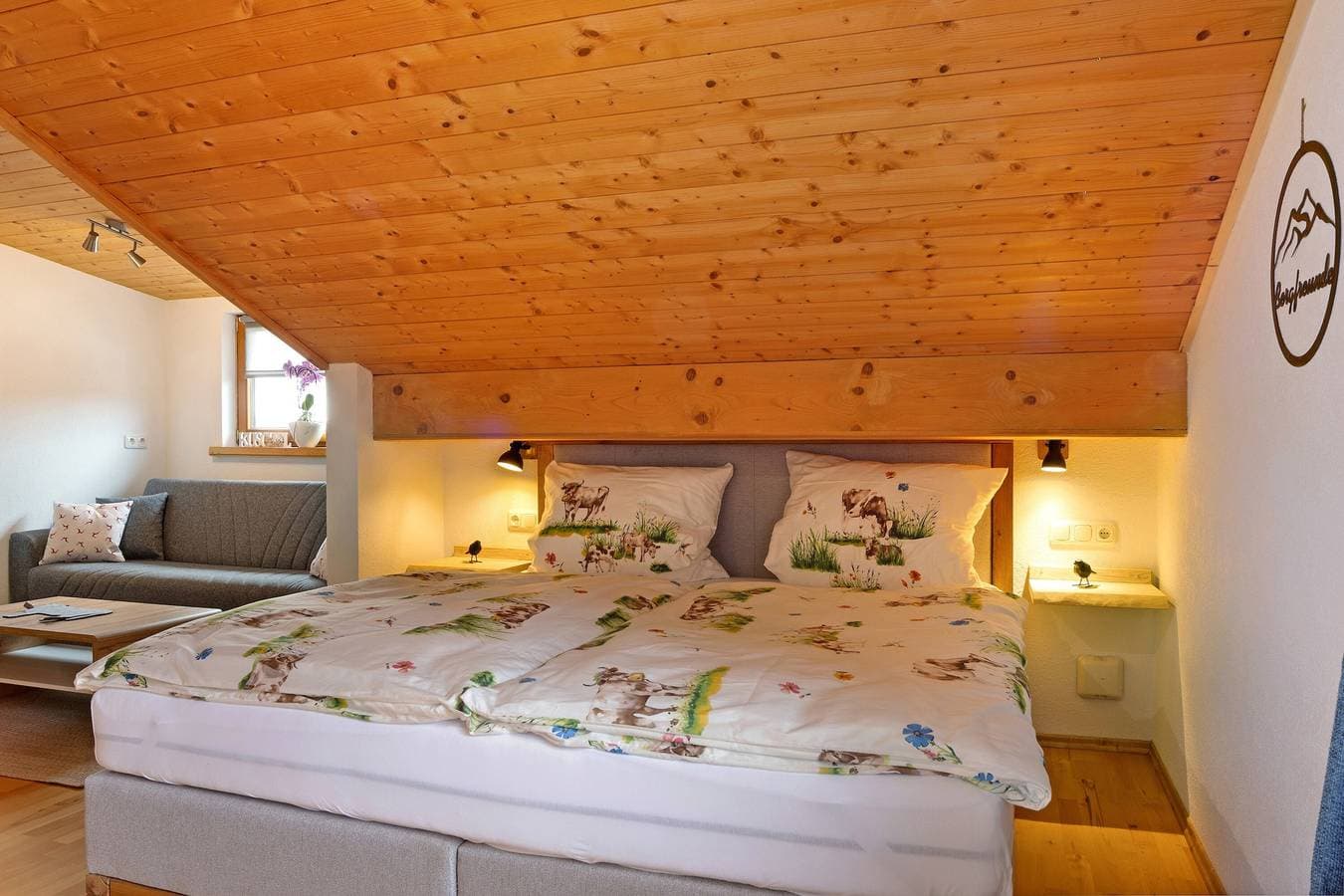 Foto 6 von 20: Einzimmerapartment 'Ferienwohnung Wendelinus' mit Bergblick, Gemeinschaftsterrasse und Wi-Fi