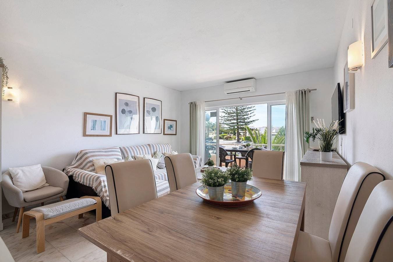 Foto 6 von 23: Apartment 'Rose' mit Meerblick, WLAN und Klimaanlage