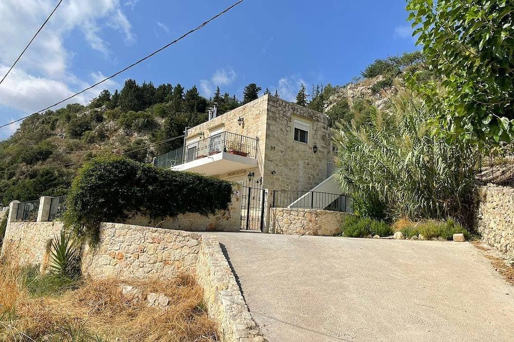 Foto 9 von 30: Große private Wohnung in einem traditionellen griechischen Dorf mit herrlichem Blick.
