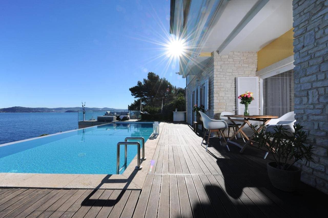 Villa Cablex 1