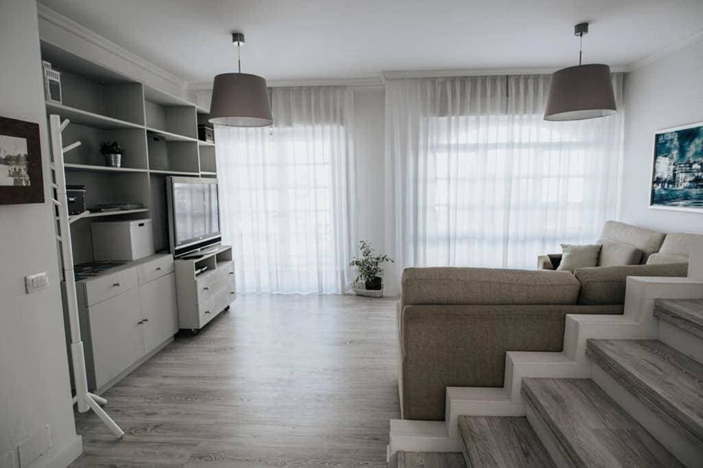 Foto 5 von 55: Three-Bedroom House