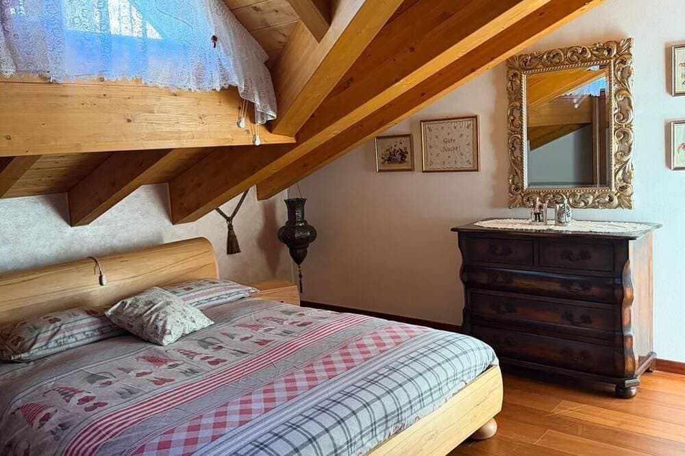 Foto 7 von 30: Comfortable attic in the hills of Trento