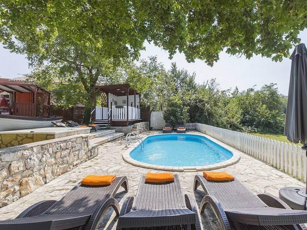 Foto 2 von 55: Ferienhaus in Labin mit Schwimmbecken