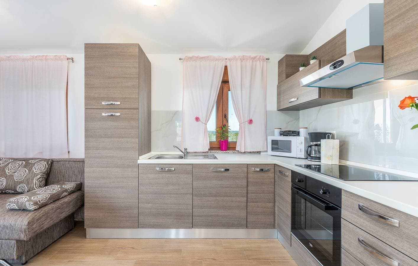 Foto 12 von 44: Ferienhaus Terre Bianche mit privatem Pool und Whirlpool