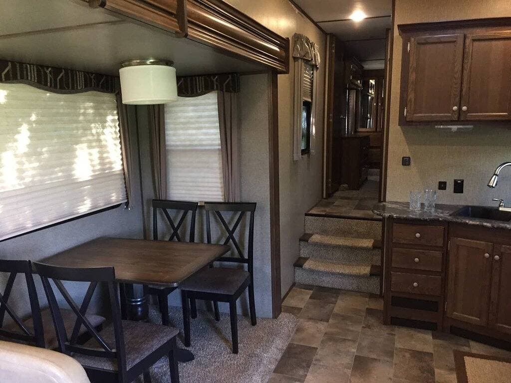 Foto 9 von 9: Zimmer im Sequoia Forest Retreat verfügbar