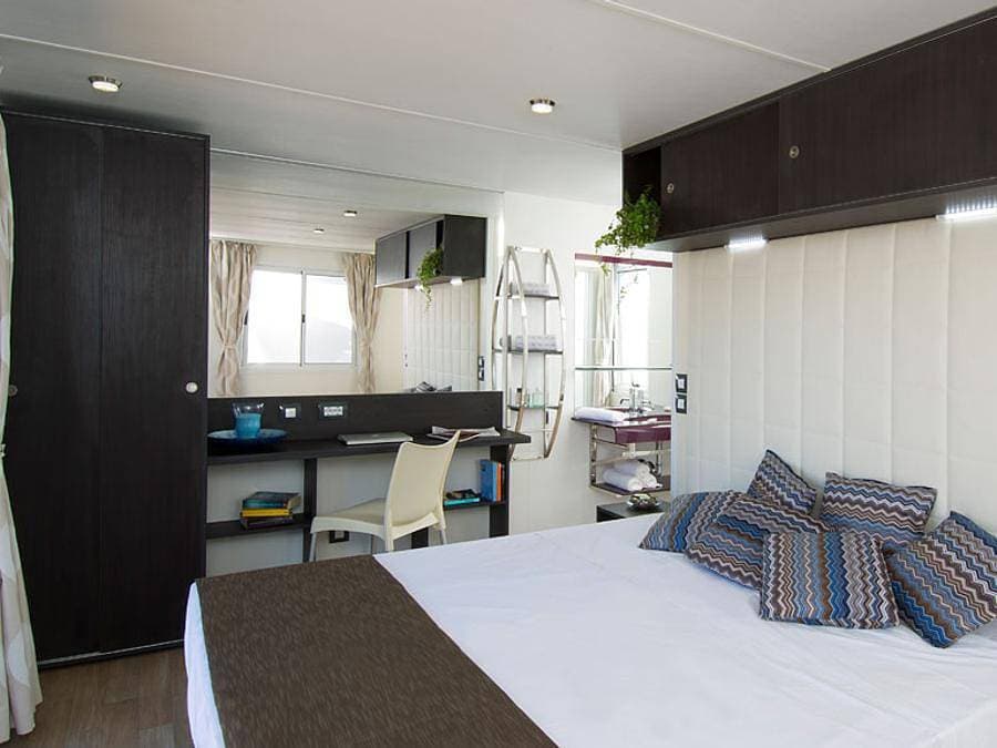 Foto 9 von 26: Camping Les Bois Flottés - Mobilheim 2 personen - Mini Suite 2Pers.