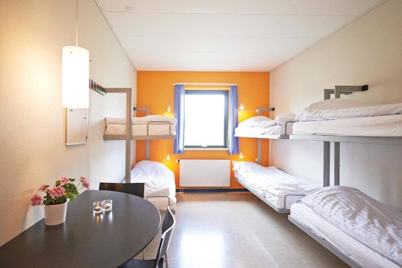 Foto 3 von 7: Quadruple Room
