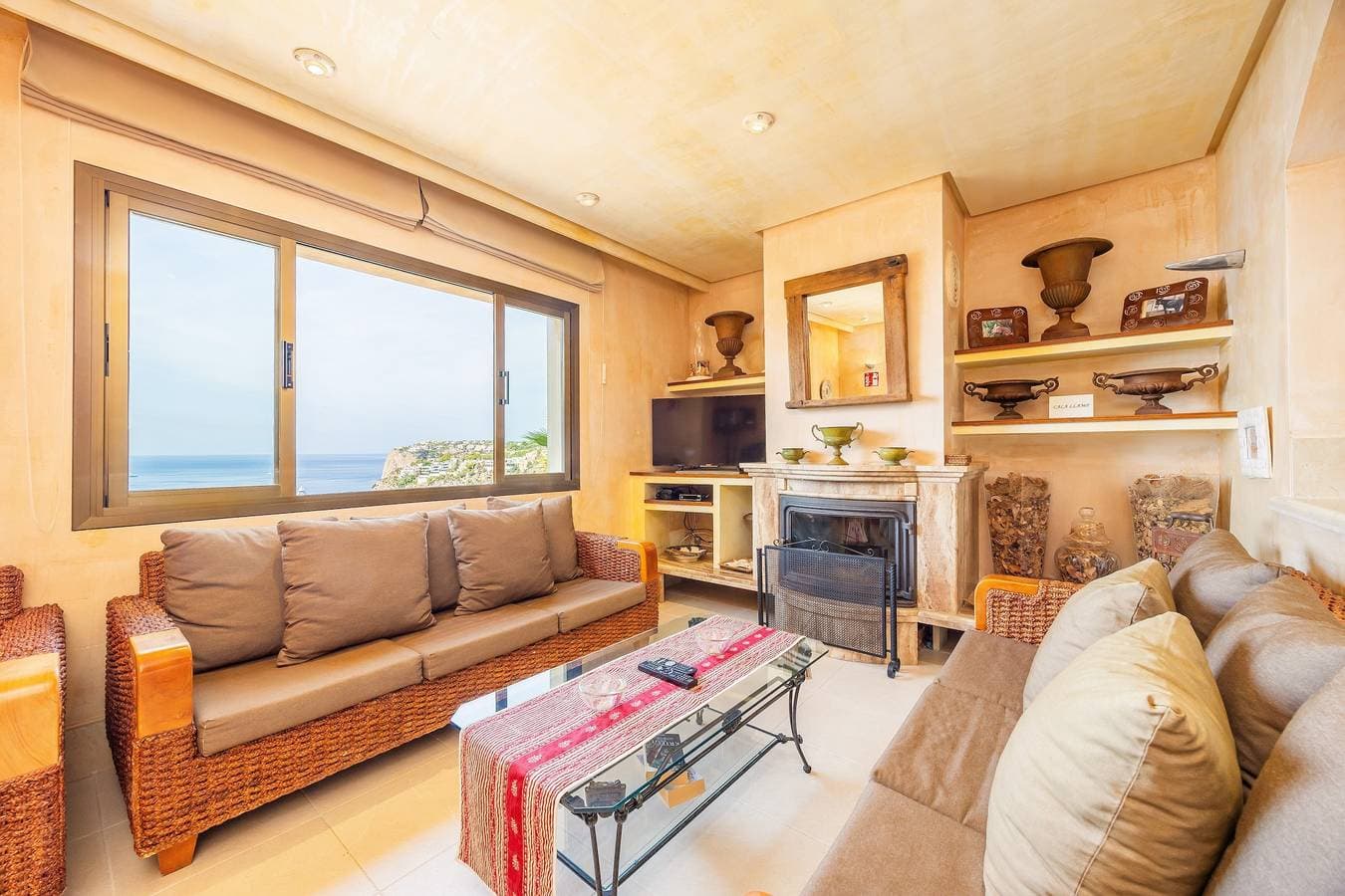 Foto 6 von 45: Villa "Cala Llamp" mit Panoramablick auf das Meer