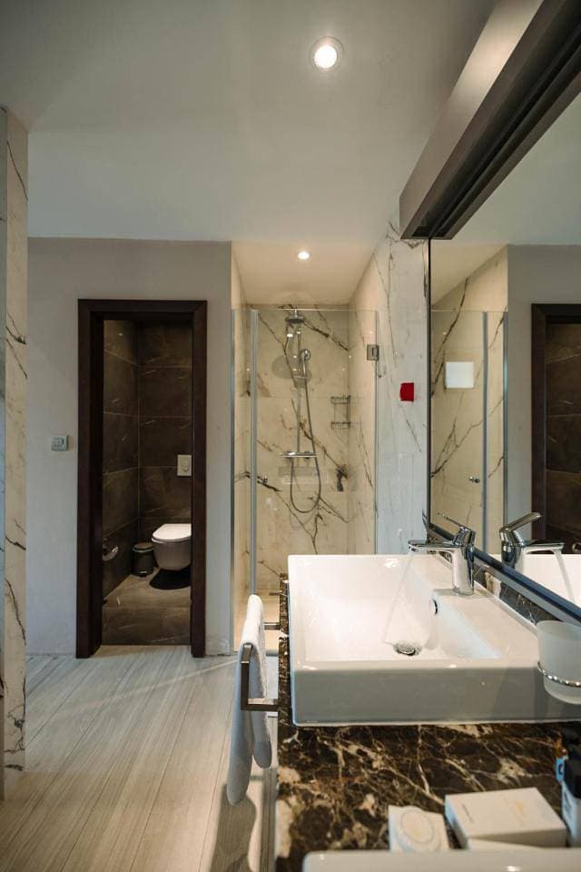 Foto 9 von 9: Queen Room with Spa Bath