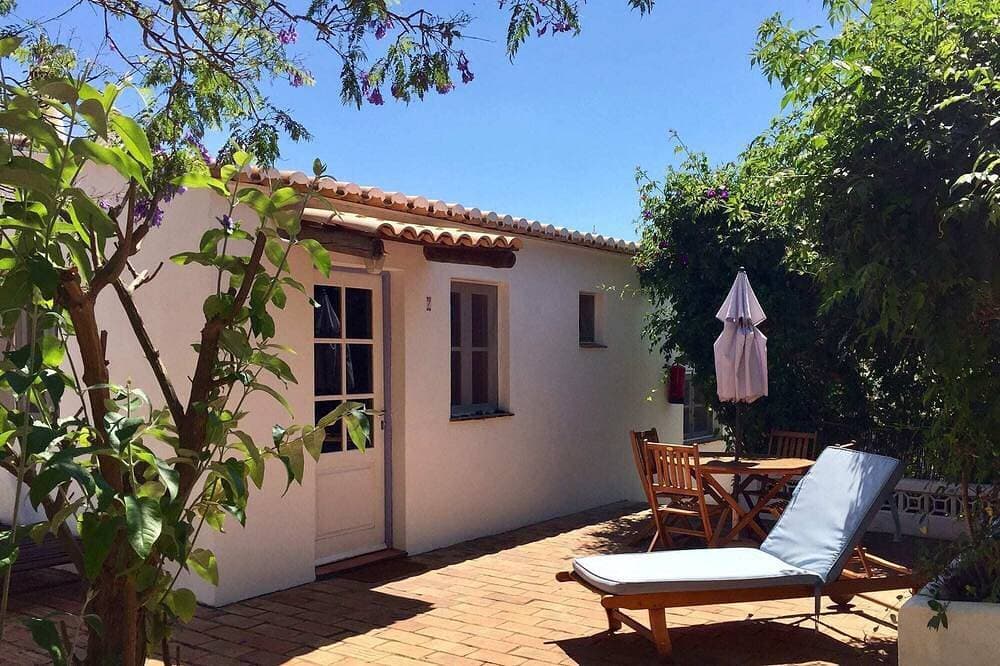Geräumiges Familien-Cottage (max. 5 Personen) mit Gemeinschaftspool 1