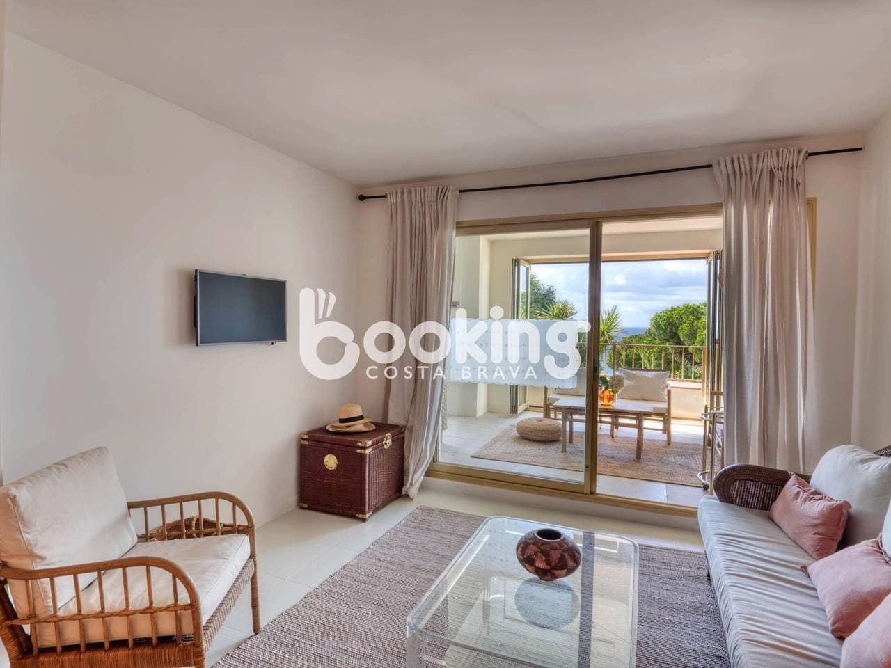 Foto 8 von 22: Ferienwohnung für 4 Personen mit Meerblick