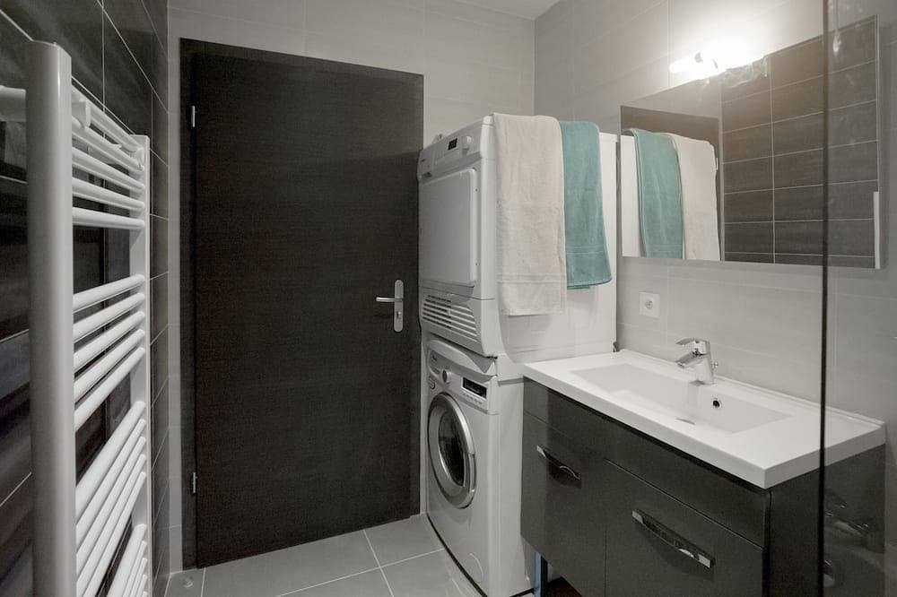 Foto 7 von 12: Apartment-Exklusiv-Ensuite-Seeblick-Étage N°2