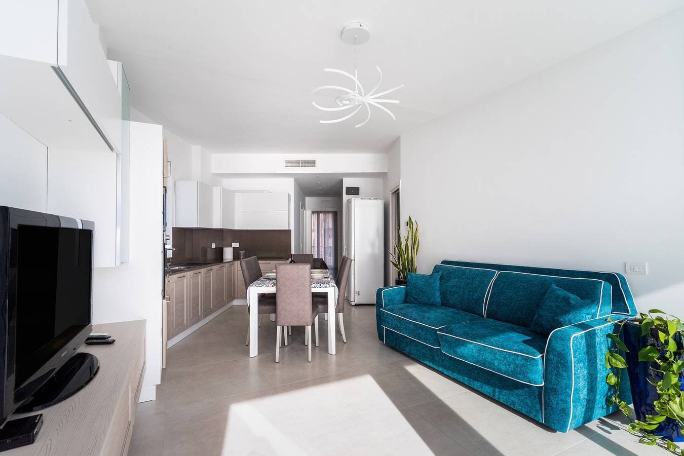 Foto 5 von 27: Ferienwohnung 'Suite Buena Vista' mit Meerblick, Balkon und Klimaanlage