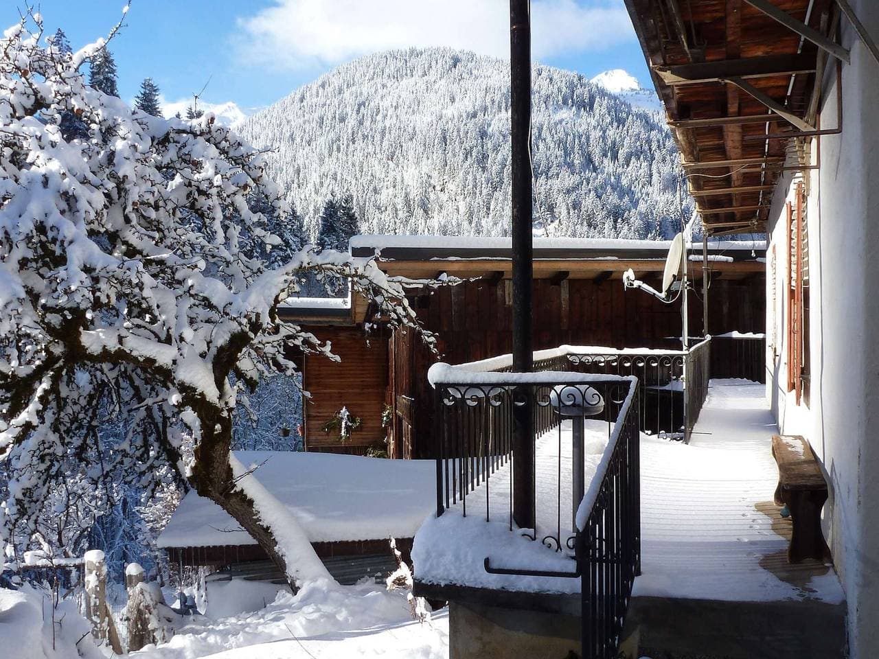 Foto 9 von 14: Geräumige Wohnung in traditionellem Chalet mit Balkon für 5 Pers. in Arêches-Beaufort