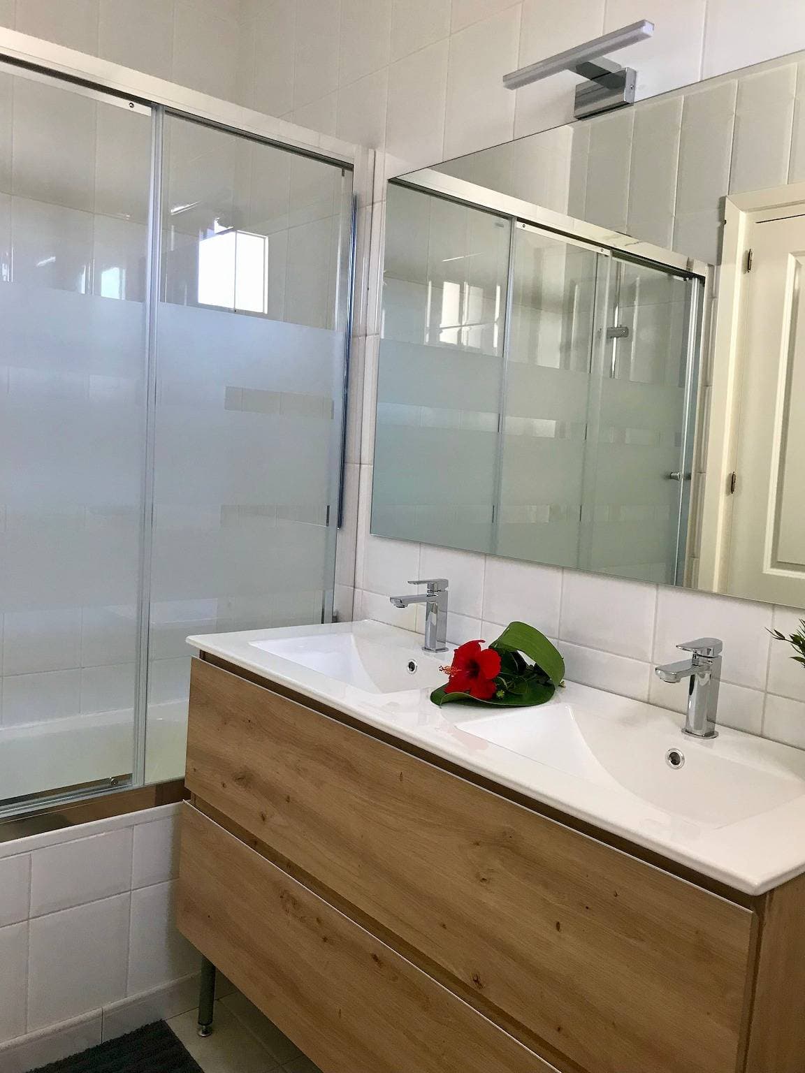Foto 11 von 15: Ferienwohnung 'Résidence Doña Lola Sea' mit Meerblick, Pool, Terrasse & WLAN