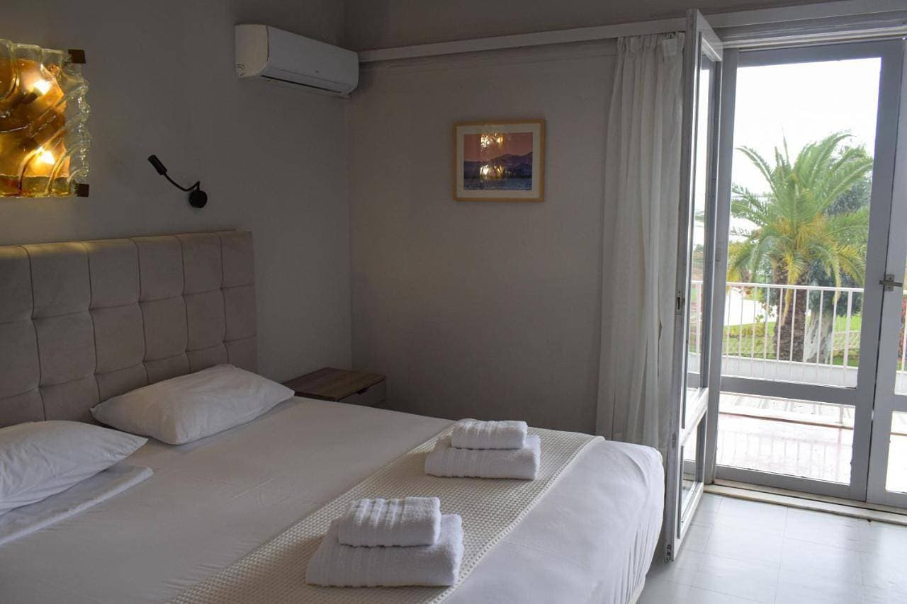Foto 8 von 43: Superior Double or Twin Room with Sea View