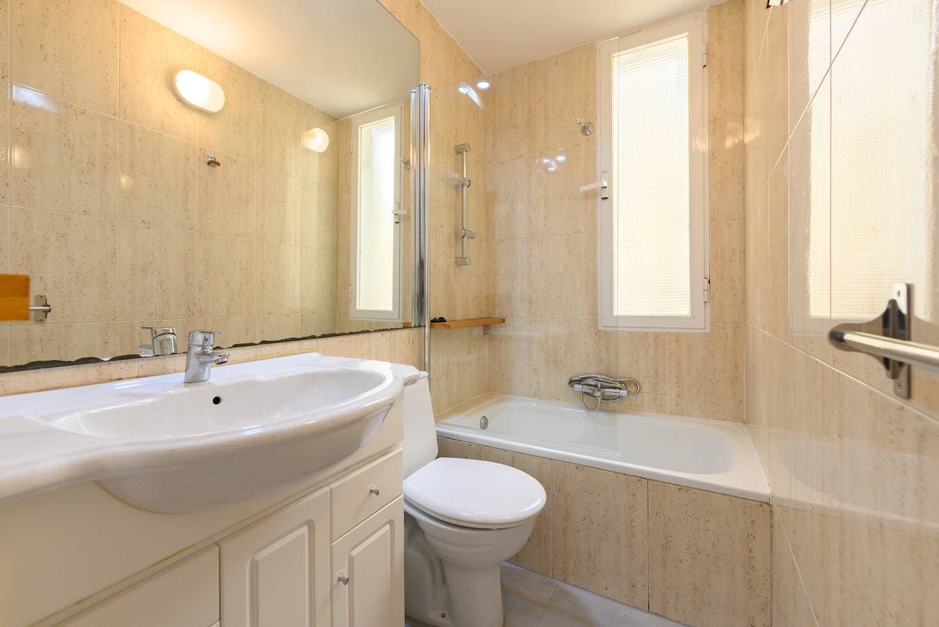 Foto 4 von 32: M Piso 2 dormitorios en Chamberí