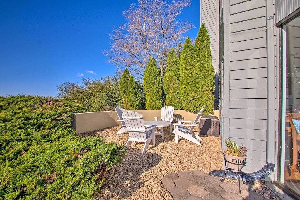 Foto 13 von 36: Sun-Filled Condo w/ Smith Mountain Lake Views