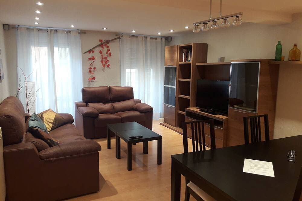Foto 11 von 21: La Taconera, ein Luxus im Zentrum von Pamplona, Uat00727.