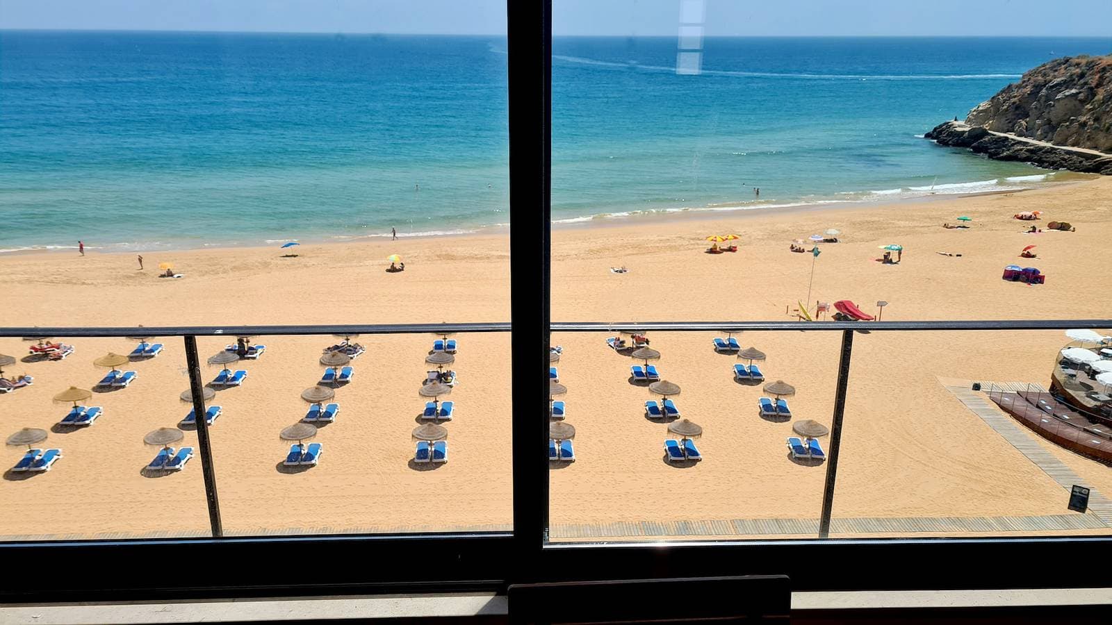 Foto 3 von 61: Albufeira Beach Cliffs House by Rentals in Algarve