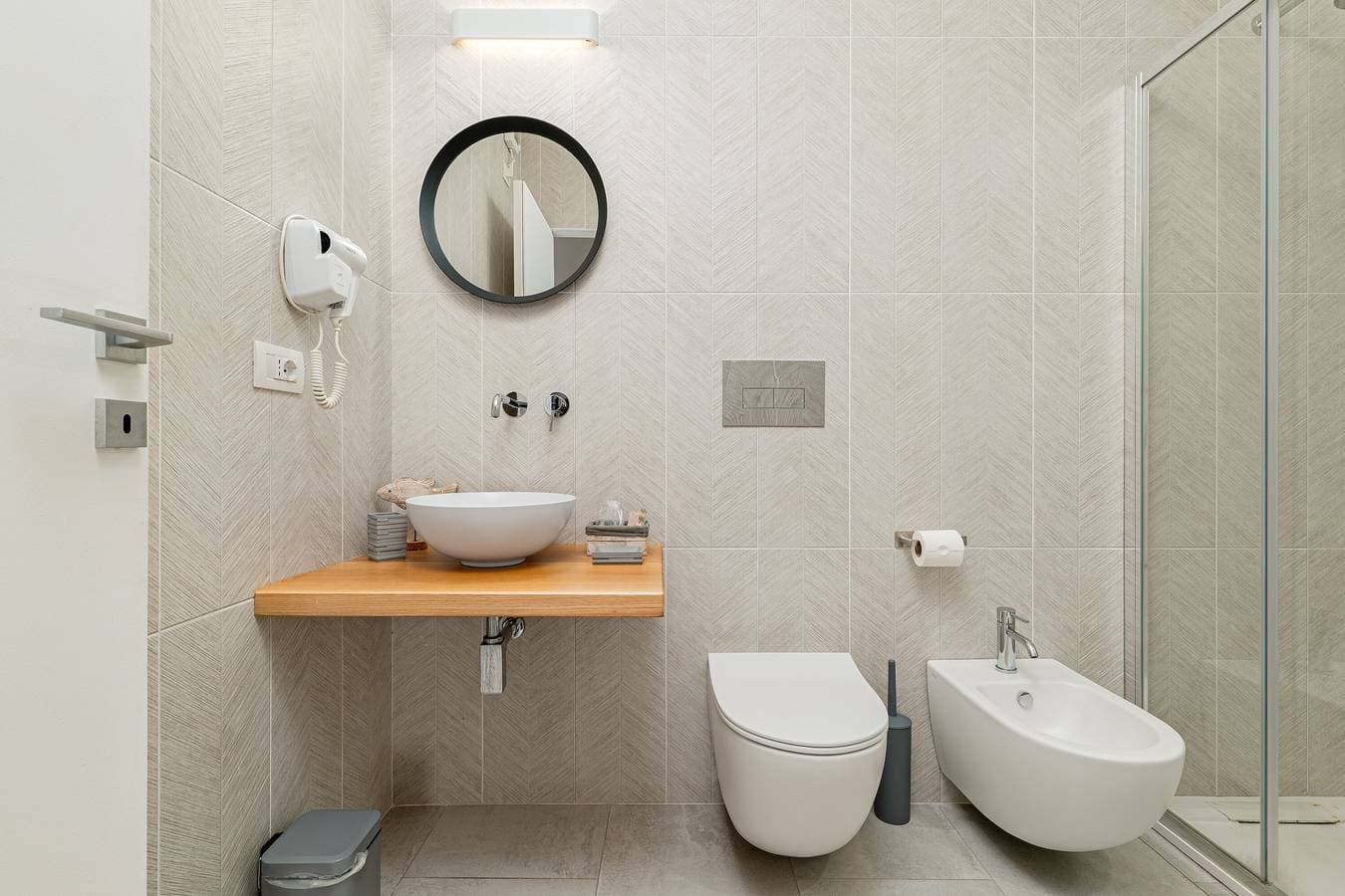 Foto 13 von 26: Appartement 'Ghjlgolu Suites - Zimmer Molara' mit WLAN und Klimaanlage