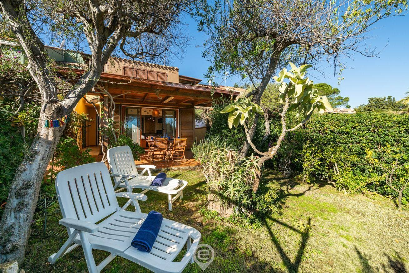 Foto 6 von 42: Ferienwohnung für 4 Personen mit Garten