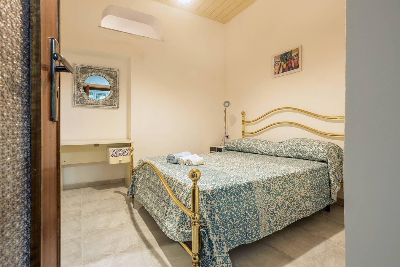 Foto 12 von 23: Apartment 'Una Porta A Mare' mit WLAN und Klimaanlage