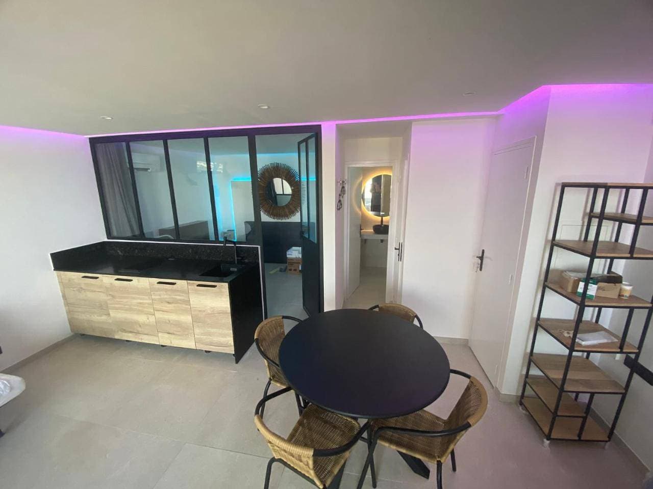 Foto 13 von 31: Apartment with Sea View