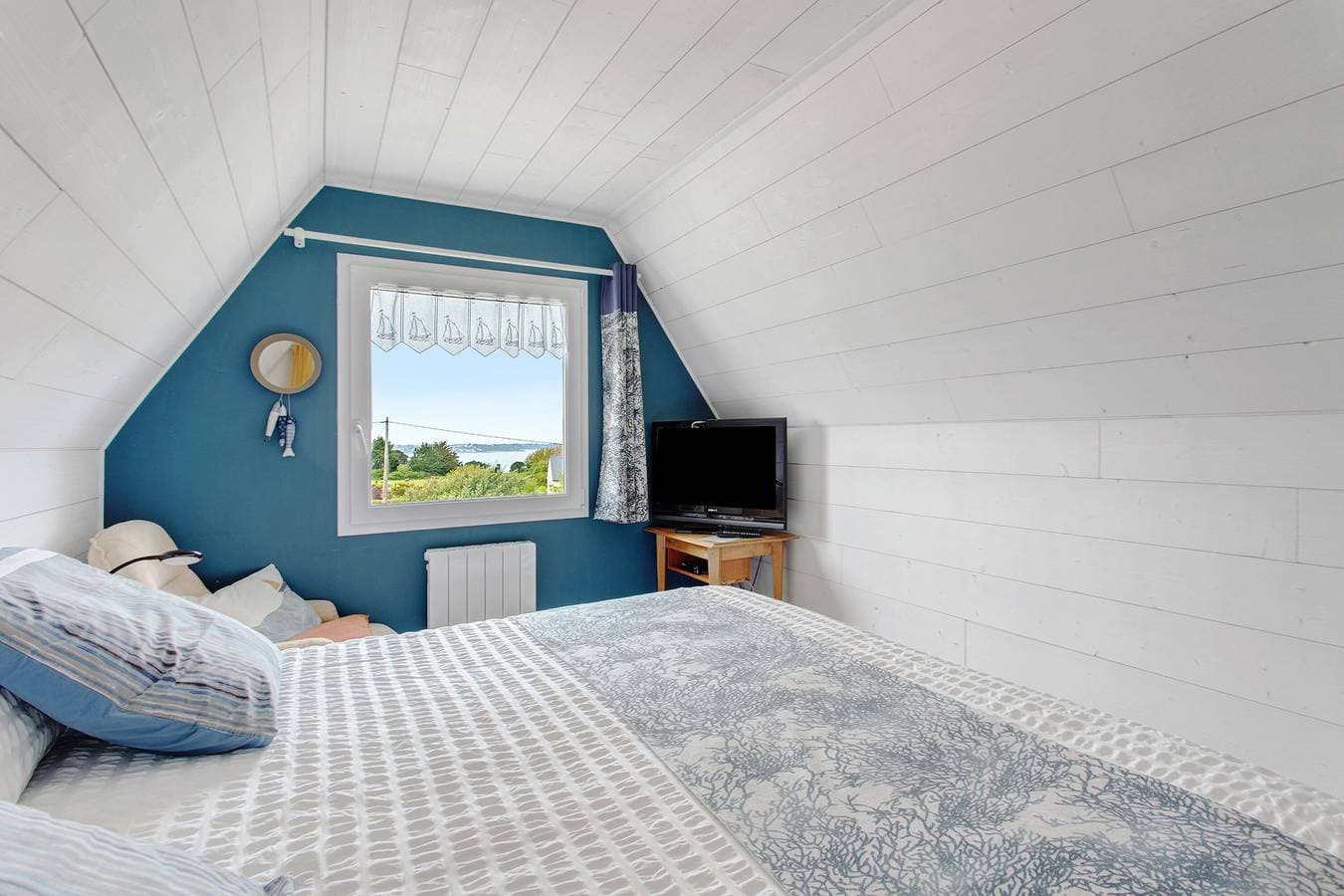 Foto 13 von 22: Studio „Port Lazo“ mit Meerblick, privater Terrasse und WLAN