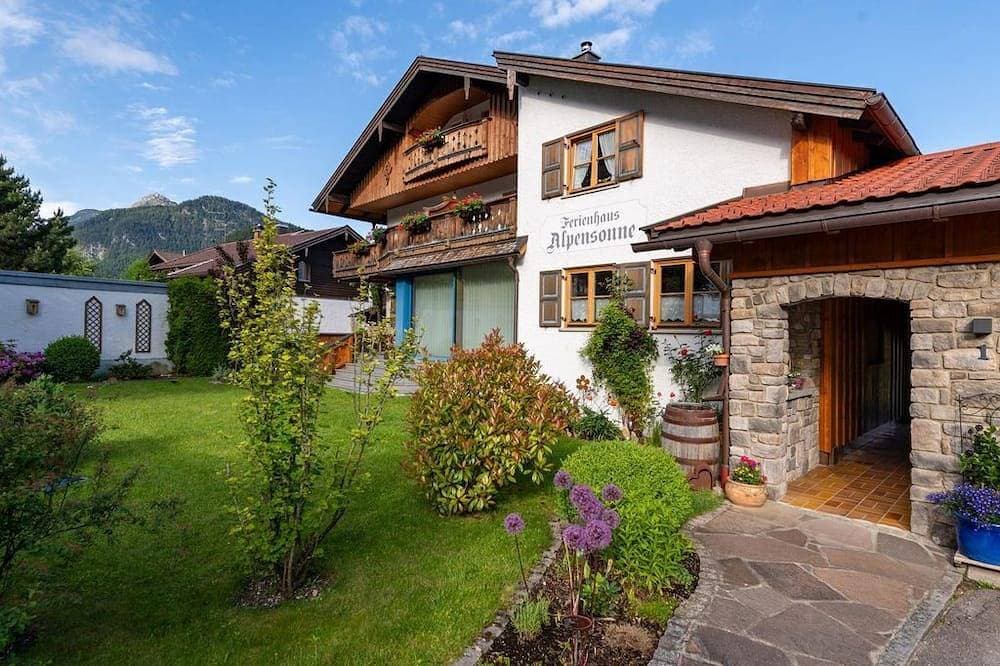 Foto 6 von 19: \"Karwendel\" - Fewo/Wohn-Schlafraum/Dusche, Wc - Alpensonne, Ferienhaus