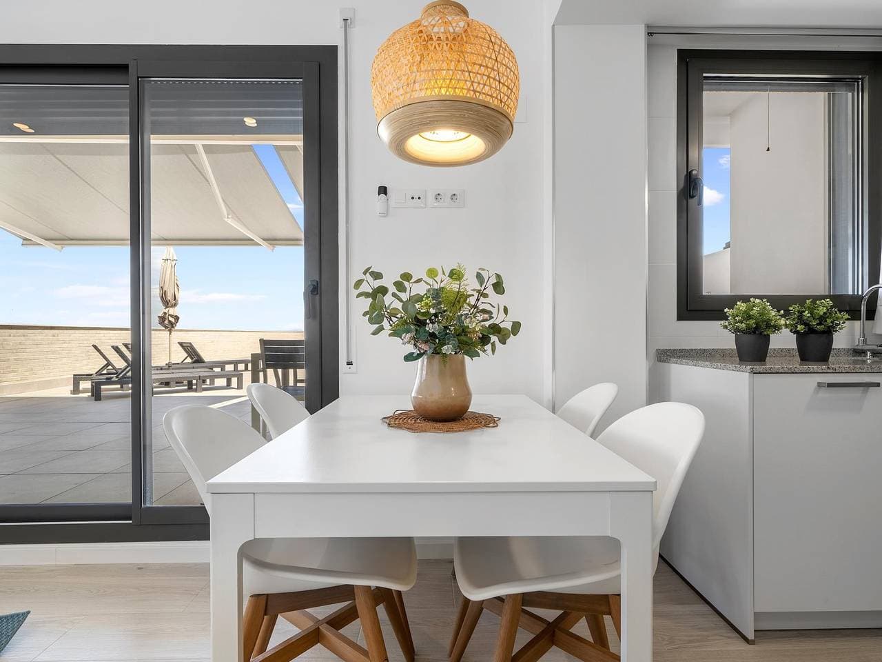 Foto 9 von 30: Ferienwohnung für 6 Personen mit Meerblick