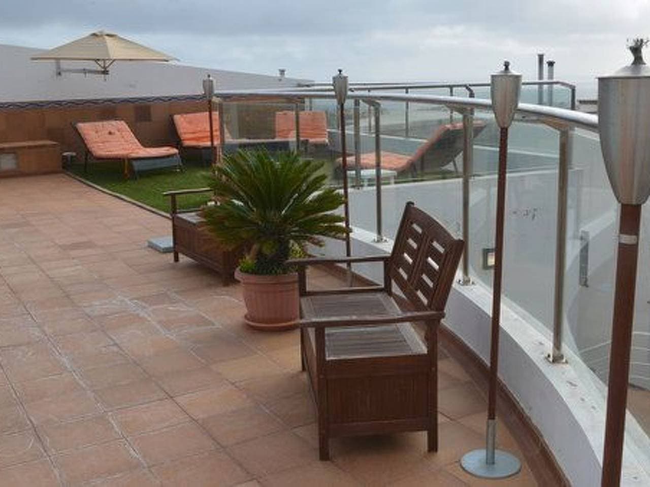 Foto 9 von 55: Villa los palmitos Familiäre Privatvilla mit Pool