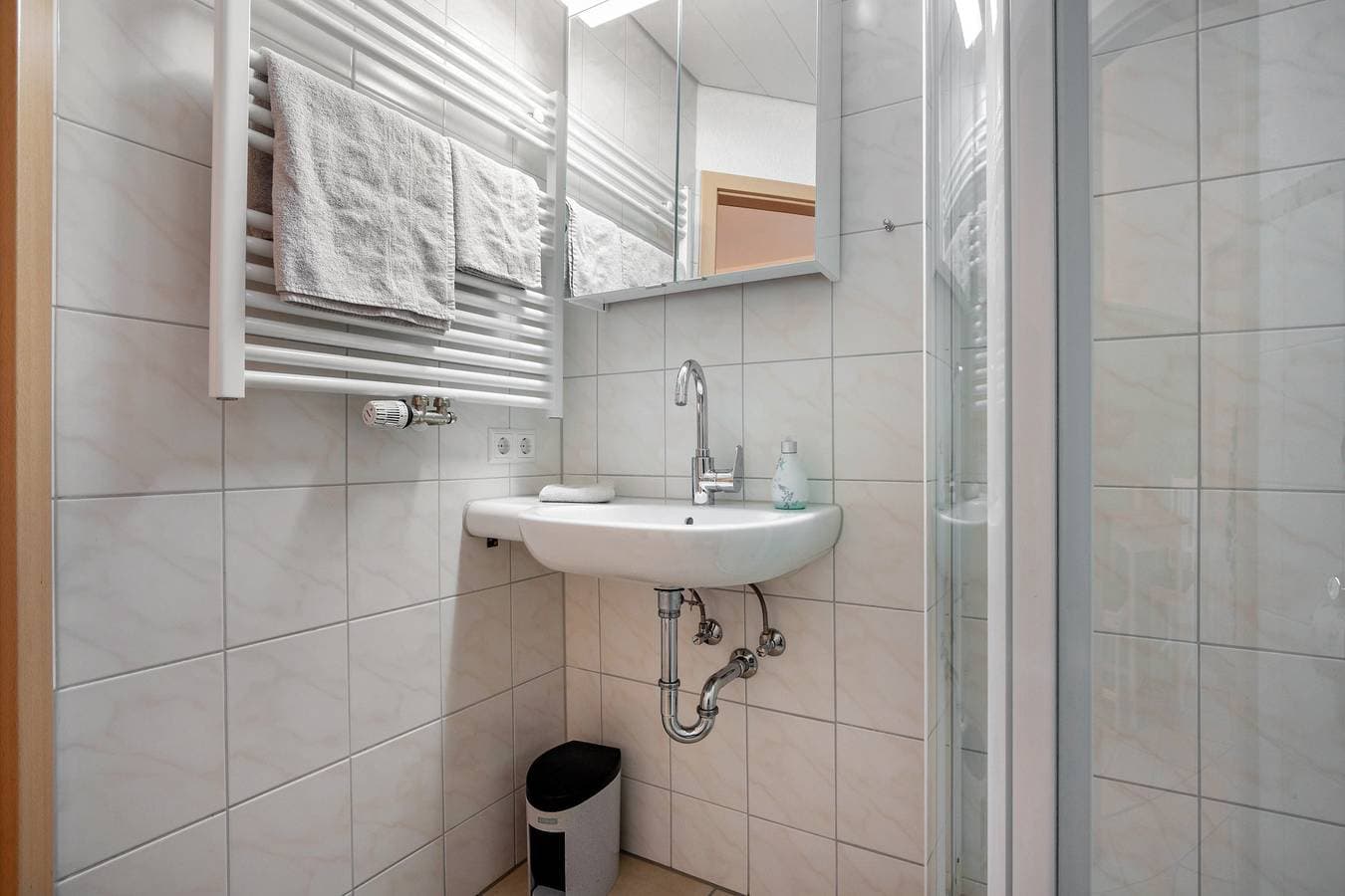 Foto 11 von 20: Ferienwohnung 'Tina' mit Balkon und Wi-Fi