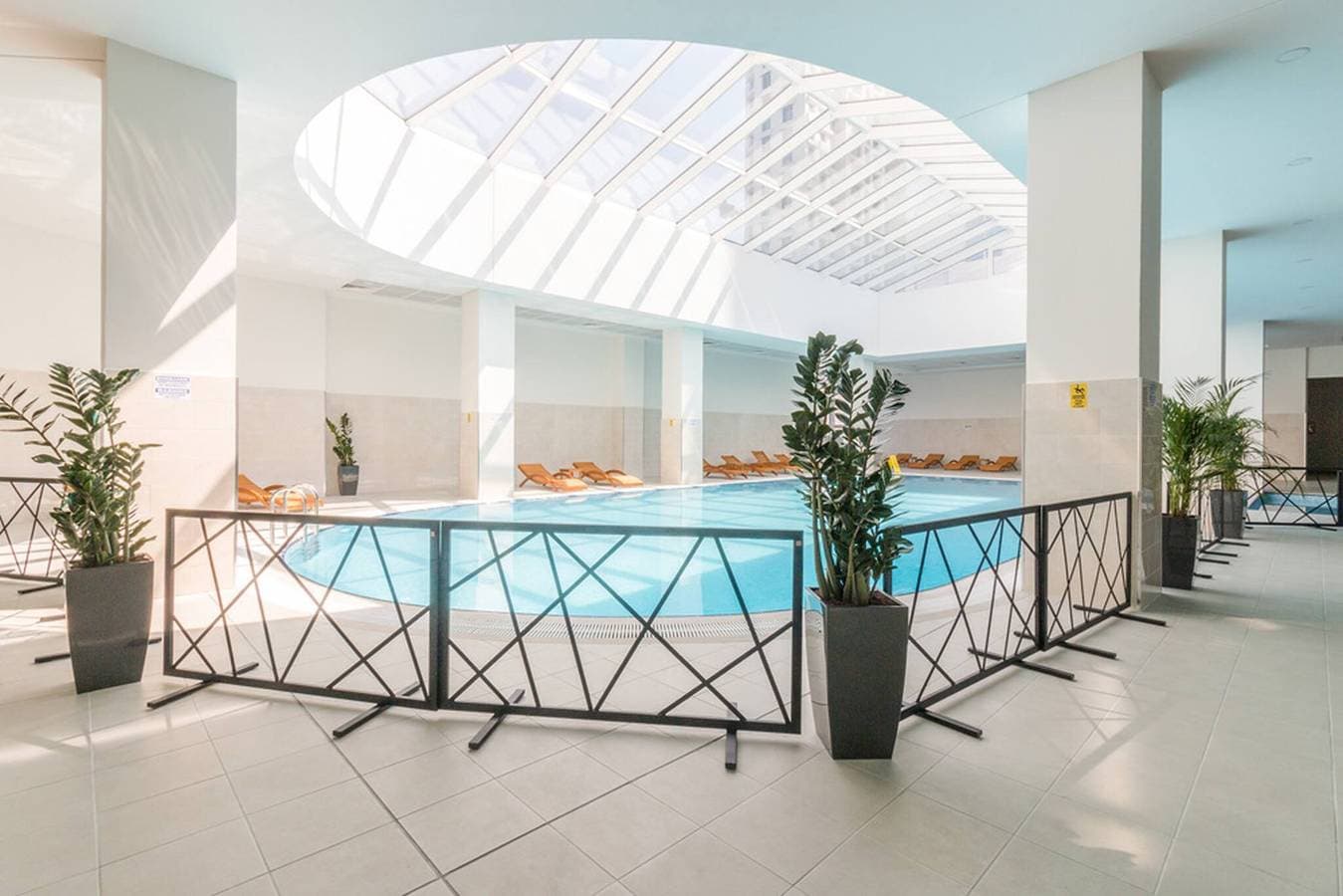 Eigentumswohnung im 19. Stock in Cevahir mit Pool und Fitness 1
