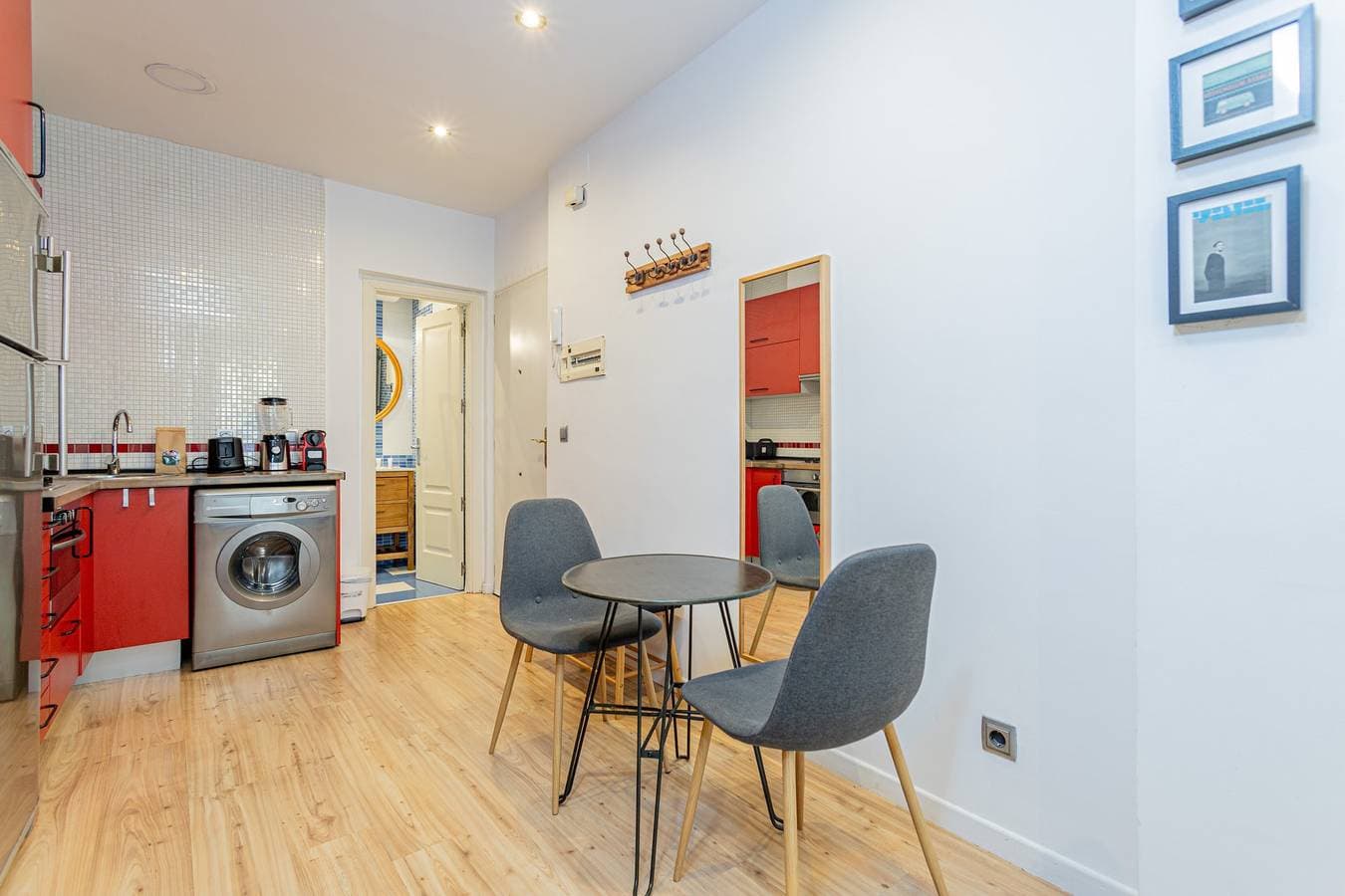 Foto 11 von 21: GuestReady - Very Central Studio in Madrid