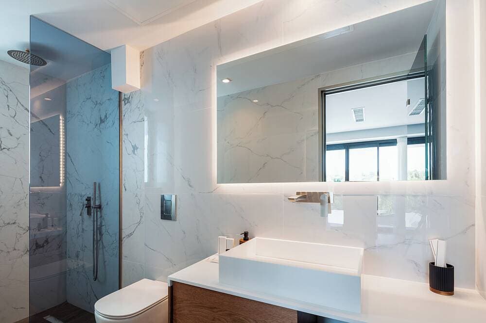 Foto 11 von 30: Nuera IV: Modern 4Br Villa, 300m from the Beach