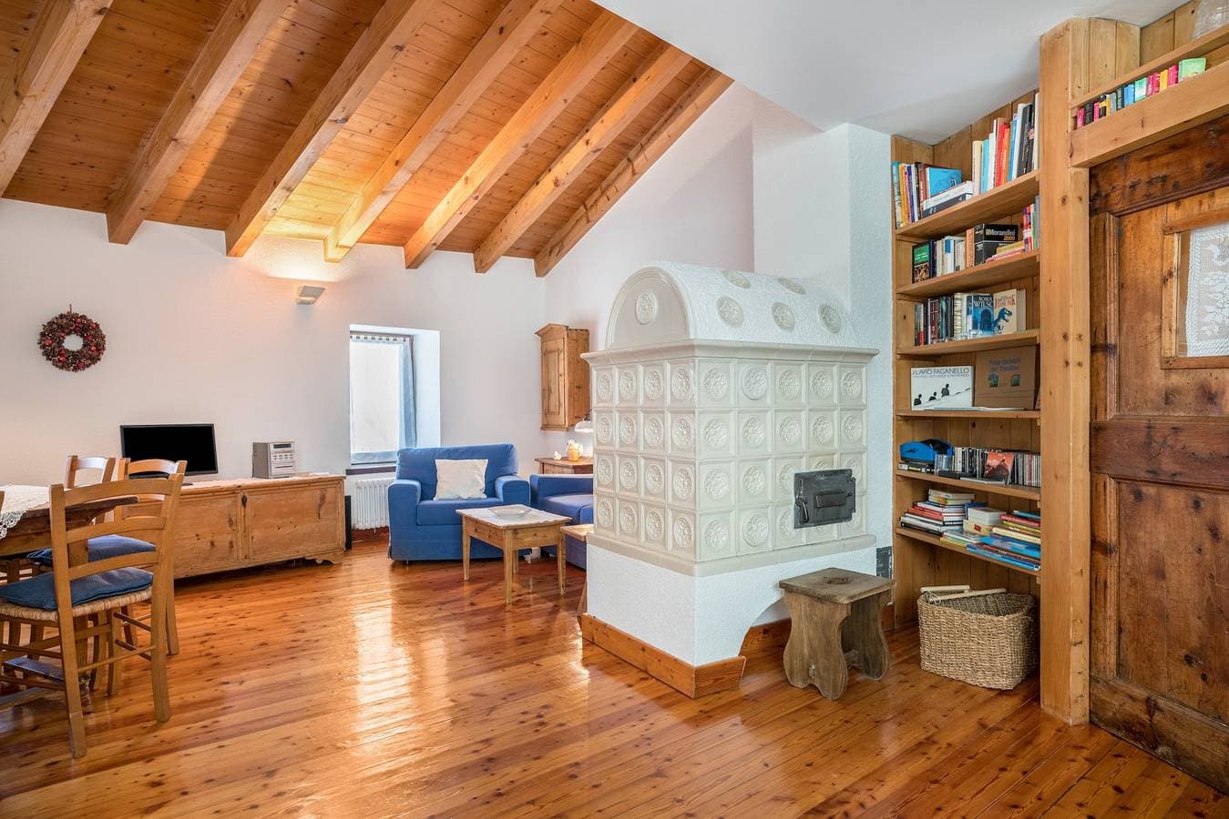 Foto 2 von 45: Ferienhaus 'Wunderhorn' mit privater Terrasse und WLAN