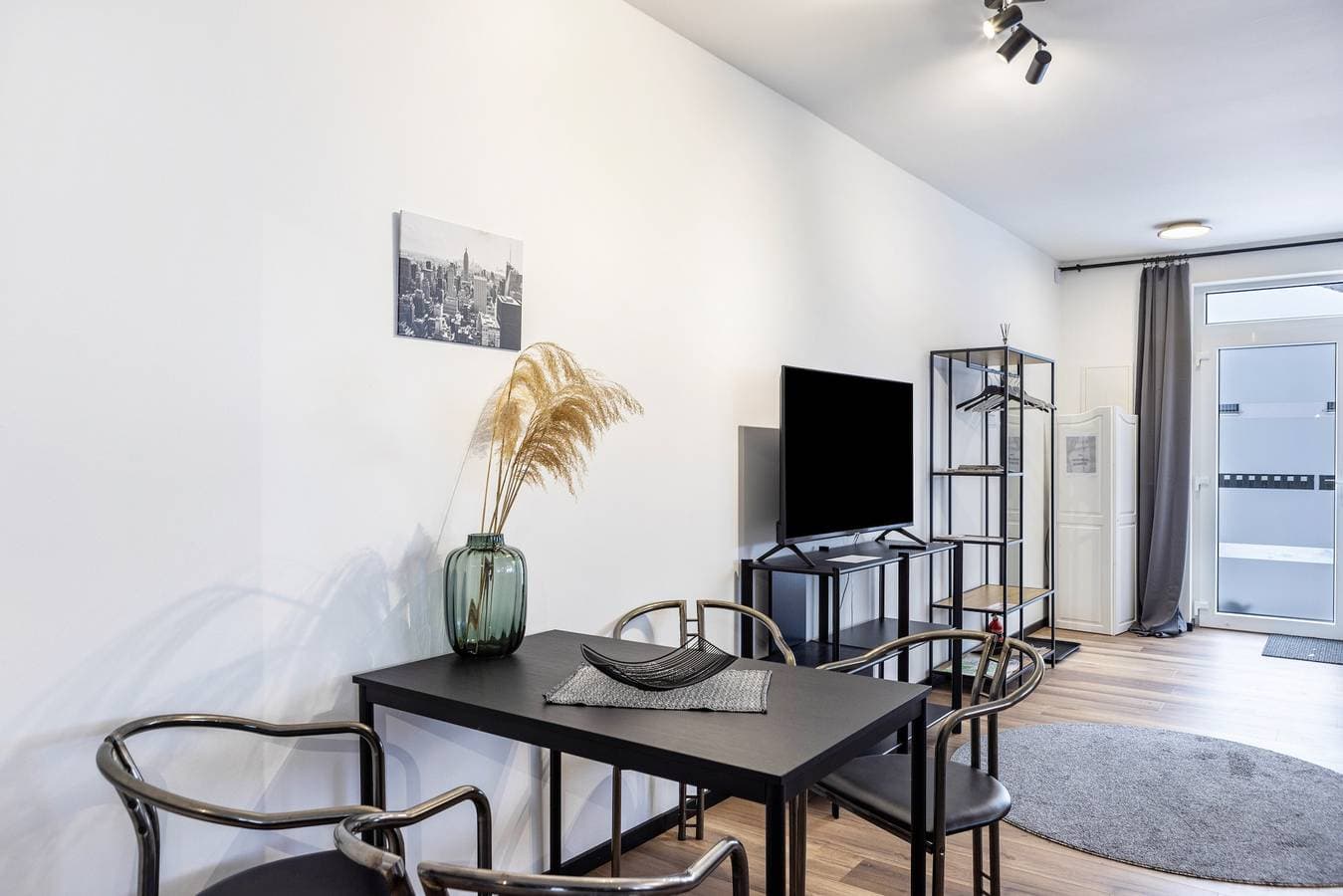 Foto 9 von 23: Apartment 'Ambiente 2' mit privater Terrasse und WLAN