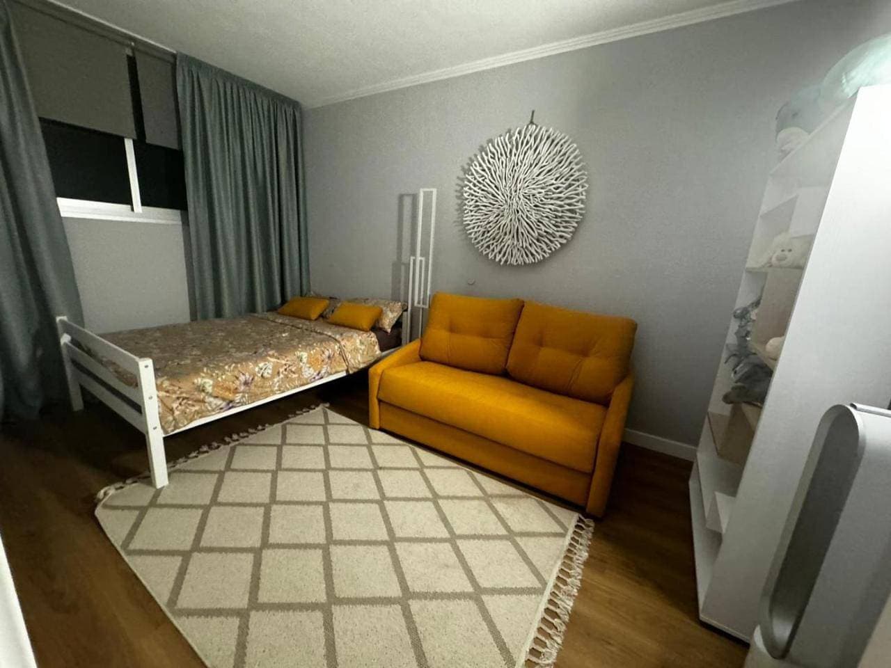 Foto 7 von 44: Two-Bedroom Apartment