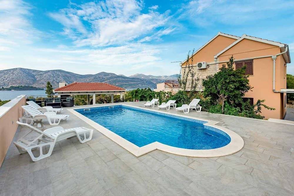 Wohnung mit Pool, Insel Korcula 1