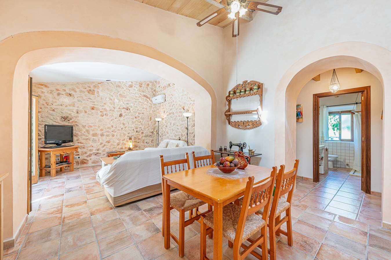 Foto 7 von 28: Villa für 4 Personen mit Garten