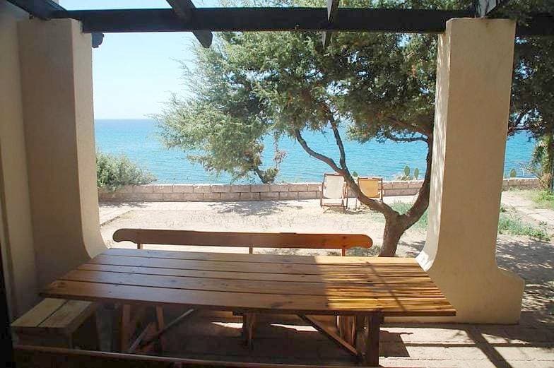 Villa Alabe - Waterfront Apartments in Bosa Porto Alabe 1
