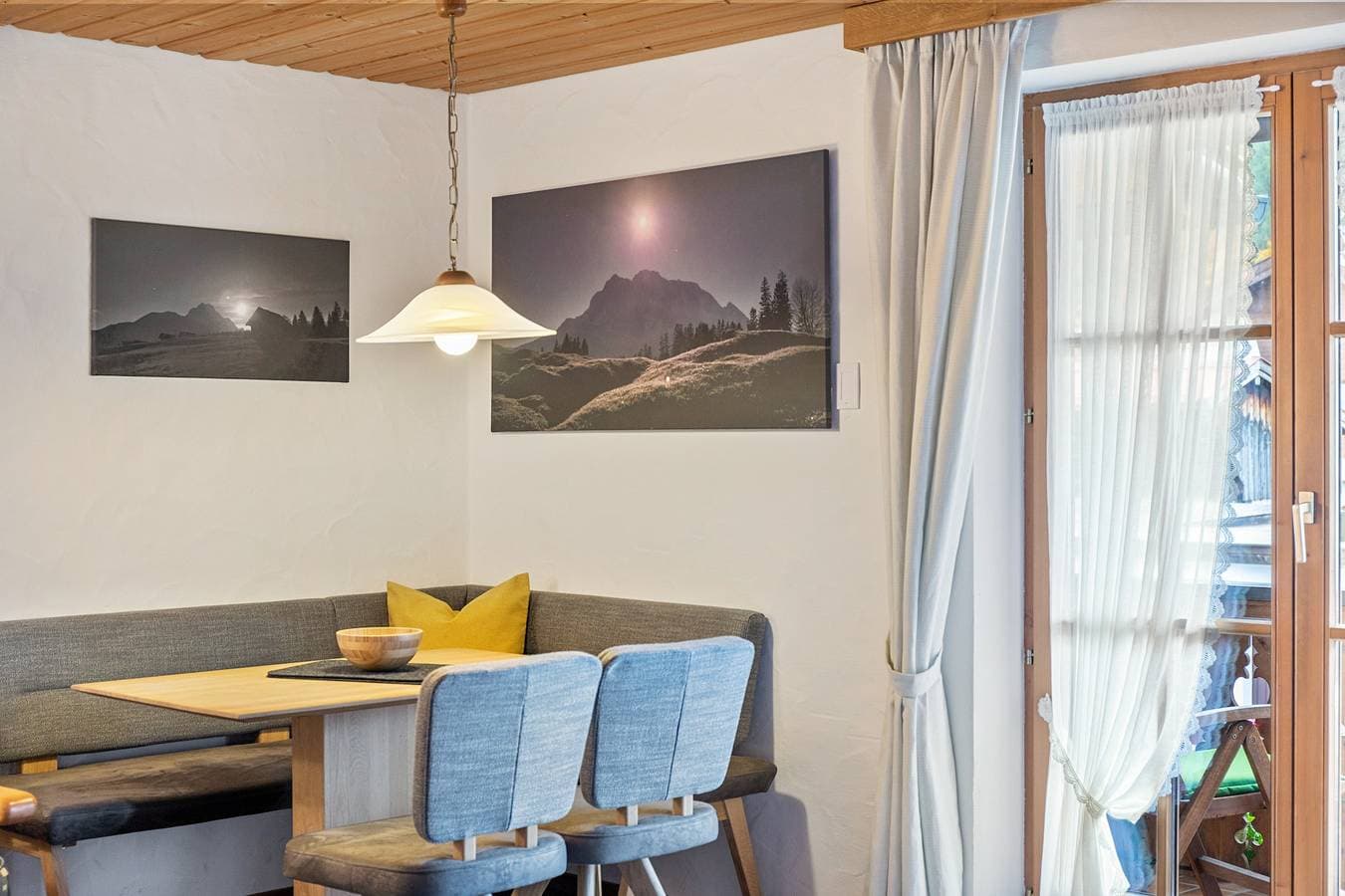 Foto 7 von 27: Studio 'Burgberg' mit Bergblick, Balkon und Wi-Fi