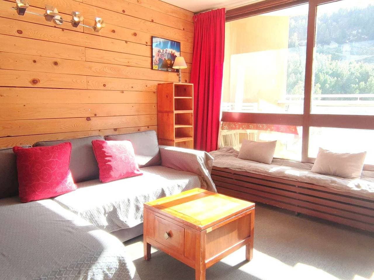Gemütliche Wohnung direkt an der Piste mit großem Balkon in Isola 2000 1