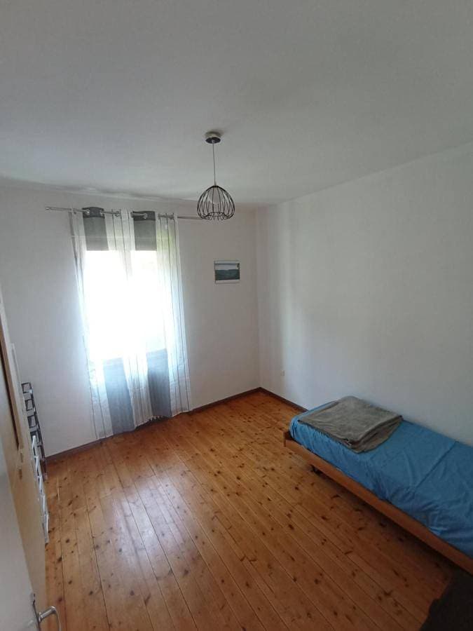 Foto 2 von 14: Three-Bedroom Apartment
