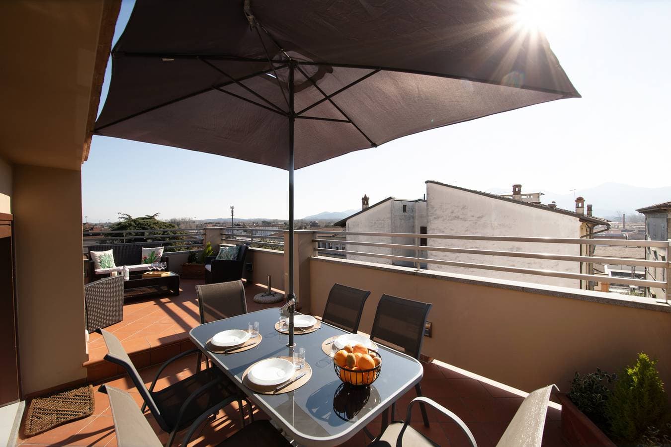 Foto 5 von 60: Rooftop Delight with Terrace