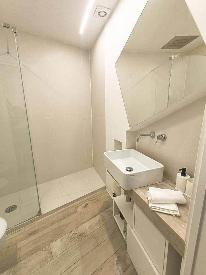 Foto 4 von 5: Two-Bedroom Apartment with Garden View