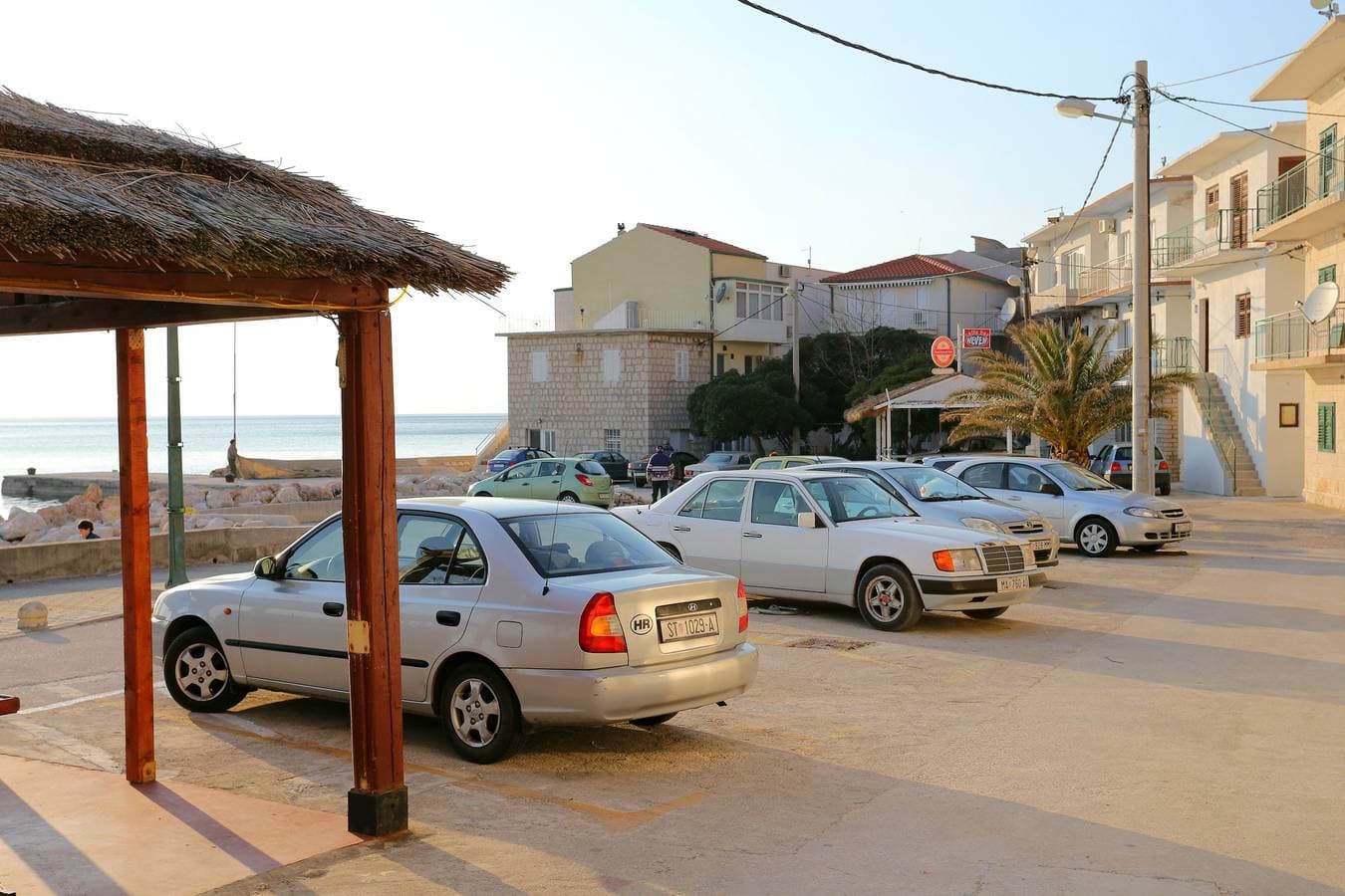 Foto 8 von 39: 3-Zimmer-Haus am Strand Drasnice, Makarska